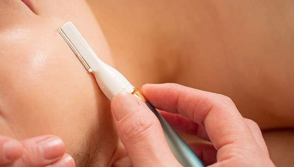 Dermaplaning